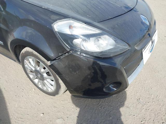 2009 RENAULT CLIO TOM T