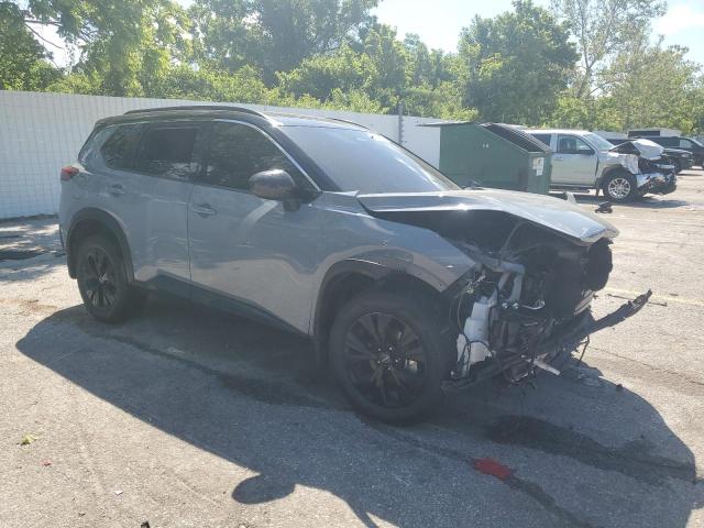  NISSAN ROGUE 2023 Серый