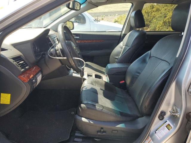  SUBARU OUTBACK 2012 Серебристый