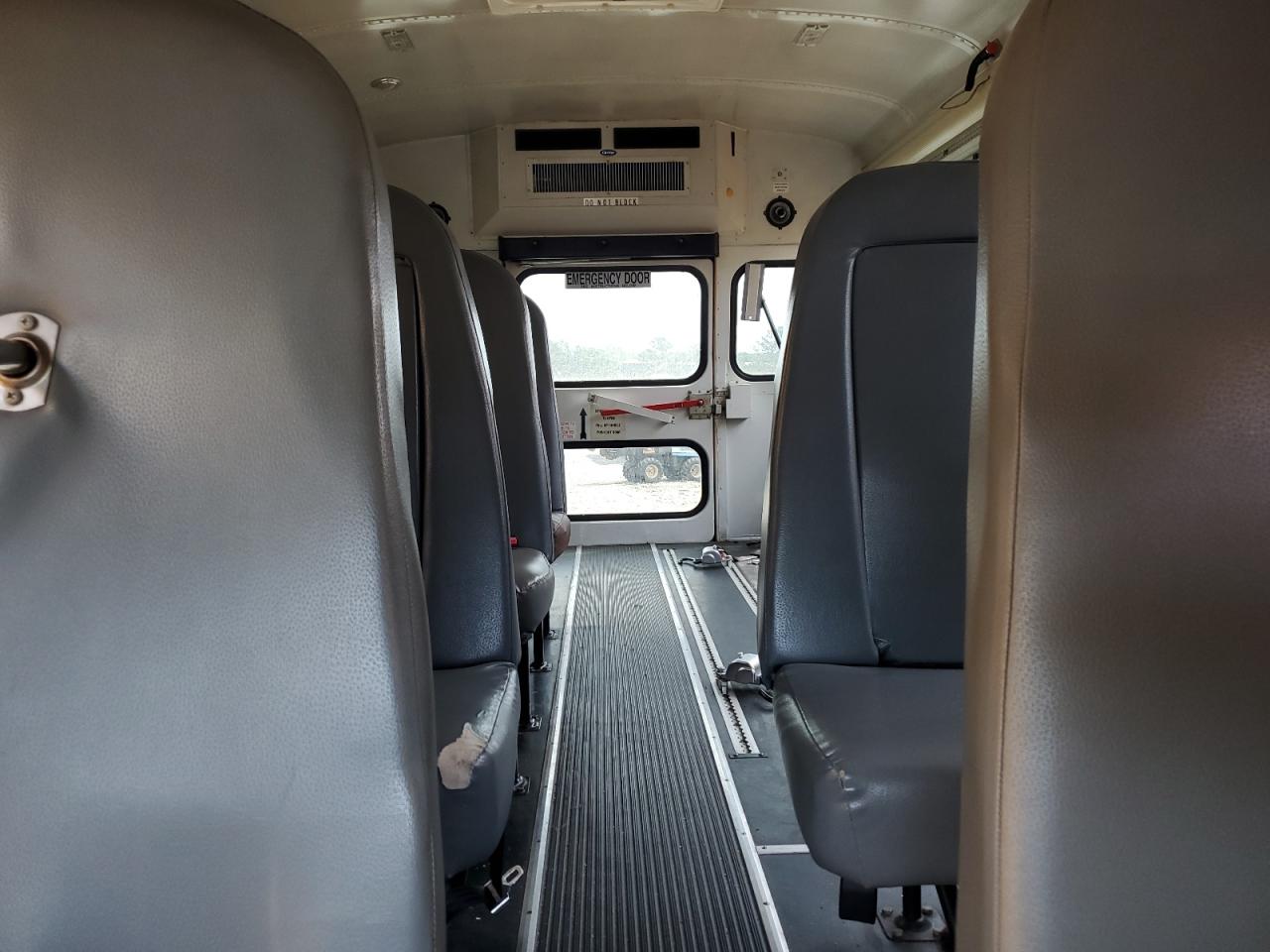 2007 Chevrolet Express G3500 VIN: 1GBJG316871231175 Lot: 56941455