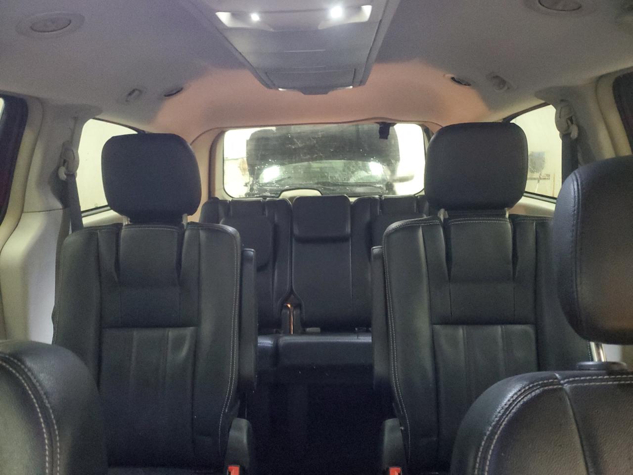 2016 Chrysler Town & Country Touring VIN: 2C4RC1BG5GR188092 Lot: 56295845