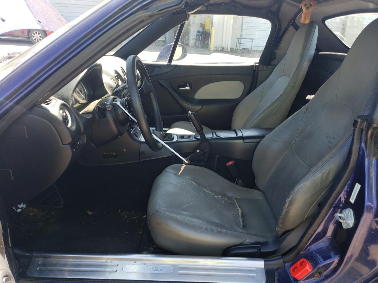2003 Mazda Mx-5 Miata Base VIN: JM1NB353130311817 Lot: 55493105