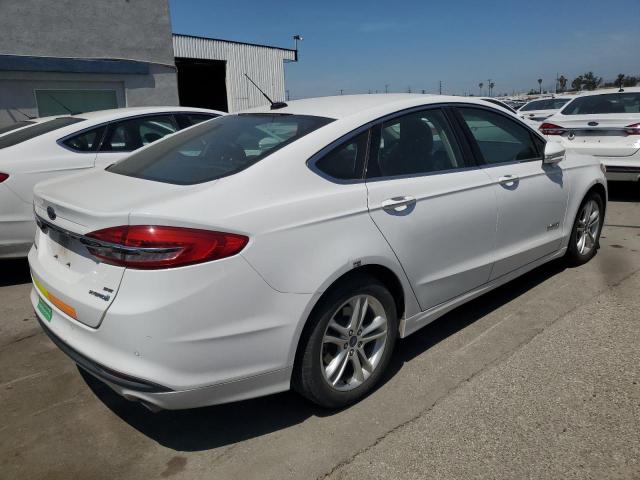  FORD FUSION 2018 Білий