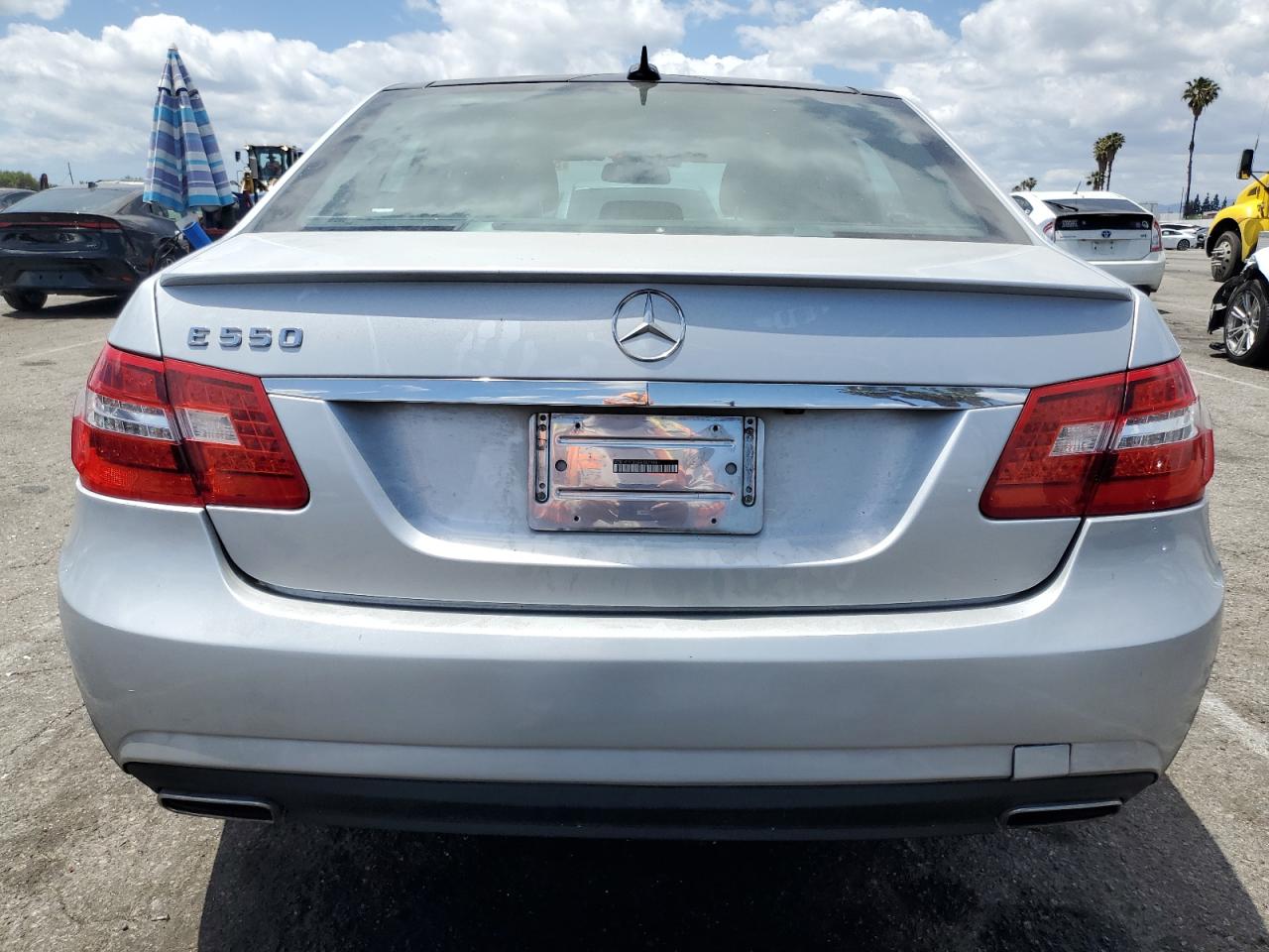 2011 Mercedes-Benz E 550 VIN: WDDHF7CB3BA327146 Lot: 55471855