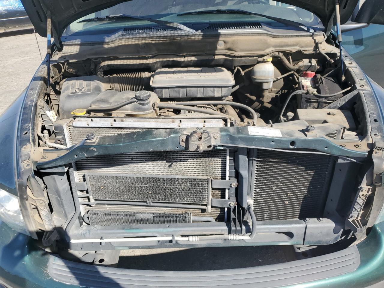 2002 Dodge Ram 1500 VIN: 3D7HA18N22G171729 Lot: 56913675