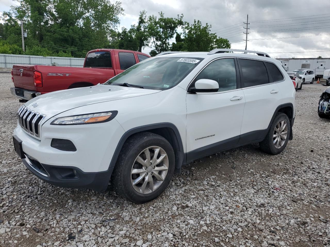 2016 Jeep Cherokee Limited for Sale in Bridgeton, MO - Front End