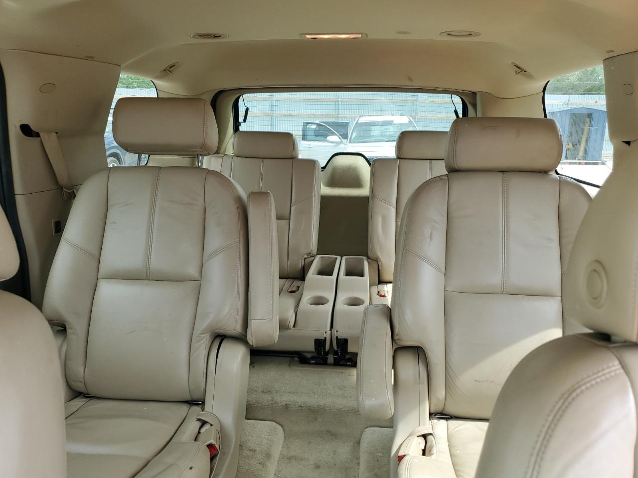 2008 GMC Yukon Denali VIN: 1GKFK63818J170385 Lot: 56486255