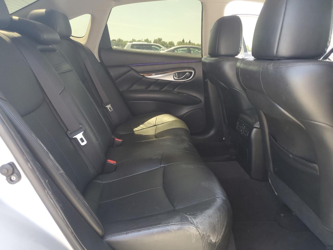 2017 Infiniti Q70 3.7 VIN: JN1BY1AP9HM740835 Lot: 57183645