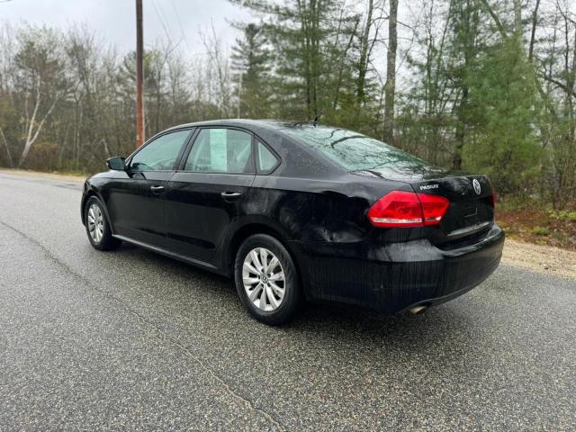 Sedans VOLKSWAGEN PASSAT 2013 Czarny
