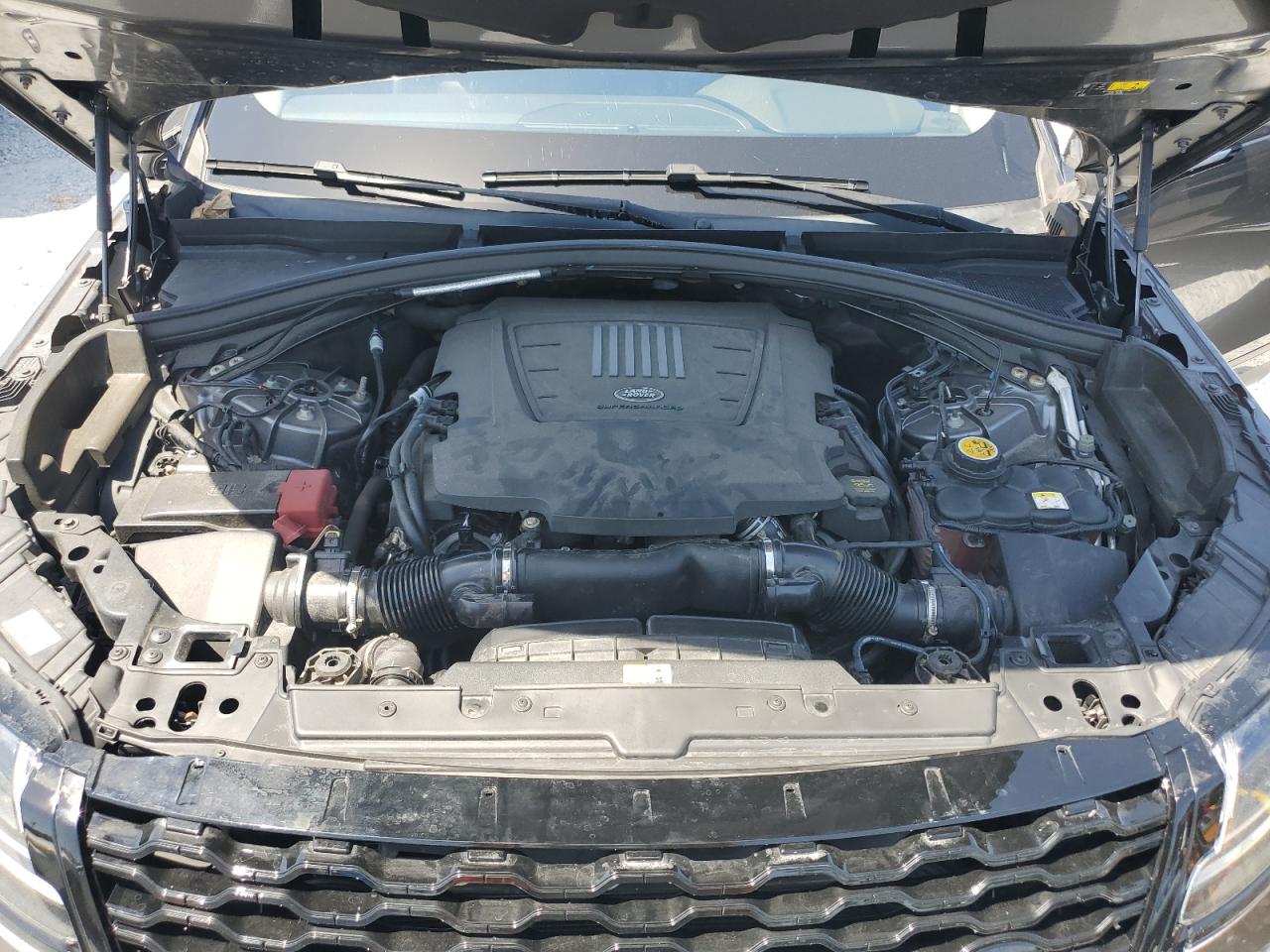 2019 Land Rover Range Rover Velar S VIN: SALYB2FV3KA222680 Lot: 57338015