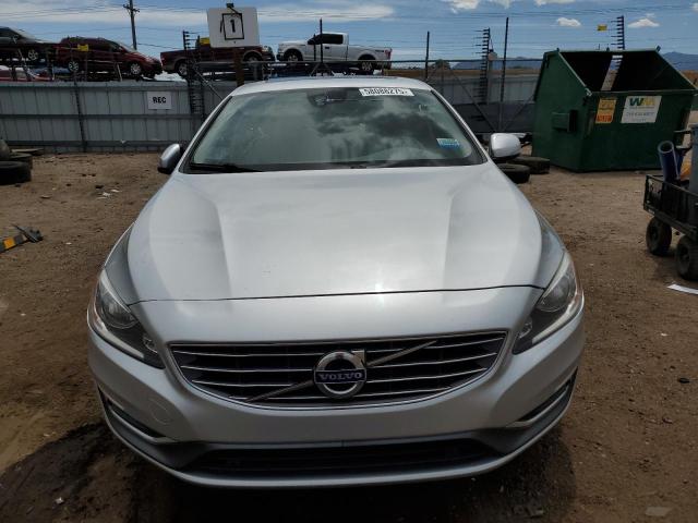 Sedans VOLVO S60 2017 Silver