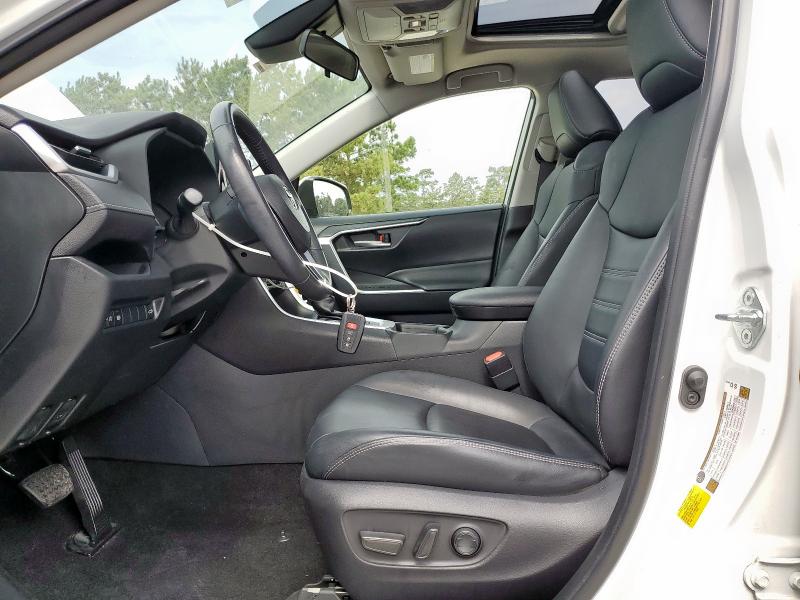  TOYOTA RAV4 2019 Biały