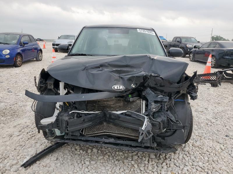  KIA SOUL 2021 Чорний
