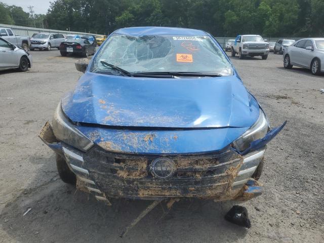  NISSAN VERSA 2024 Синій