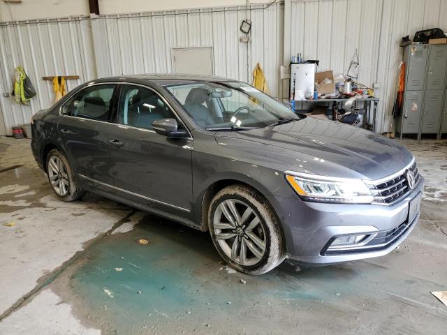  VOLKSWAGEN PASSAT 2017 Szary