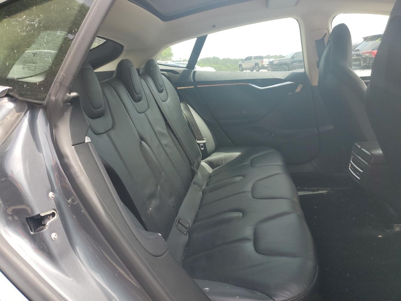 2013 Tesla Model S VIN: 5YJSA1DN7DFP17004 Lot: 54836355