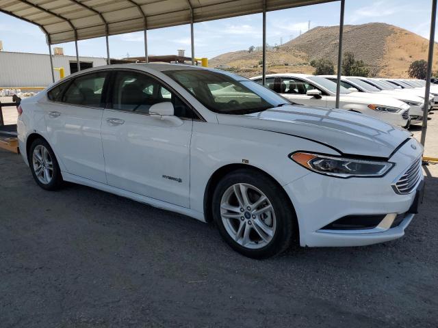  FORD FUSION 2018 Белый