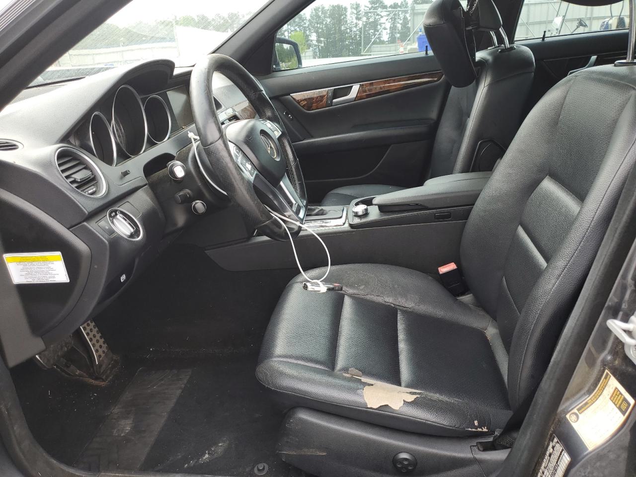 2013 Mercedes-Benz C 250 VIN: WDDGF4HB8DR272183 Lot: 57143445