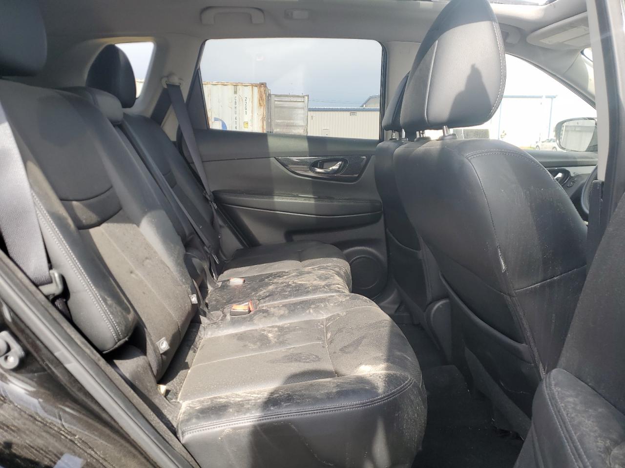 JN8AT2MT5JW492412 NISSAN ROGUE 2018