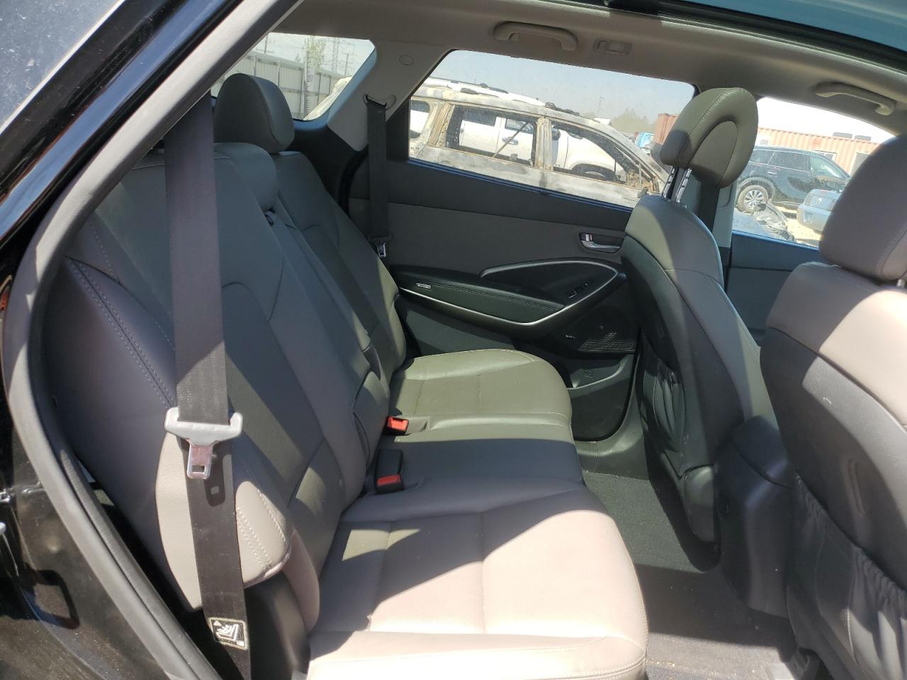2018 Hyundai Santa Fe Se Ultimate VIN: KM8SRDHF1JU285957 Lot: 57418695