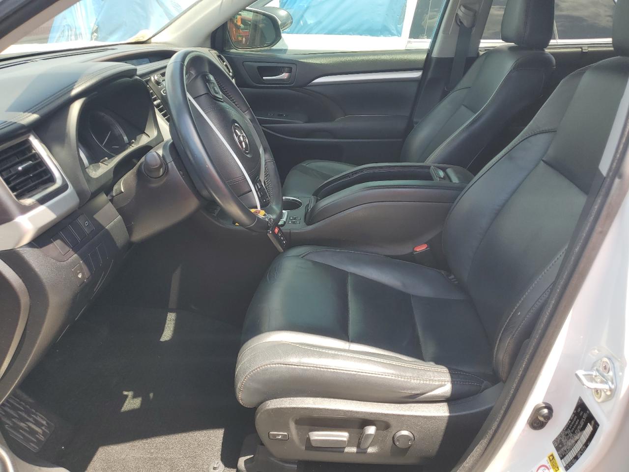 2016 Toyota Highlander Xle VIN: 5TDKKRFH1GS506447 Lot: 55414655