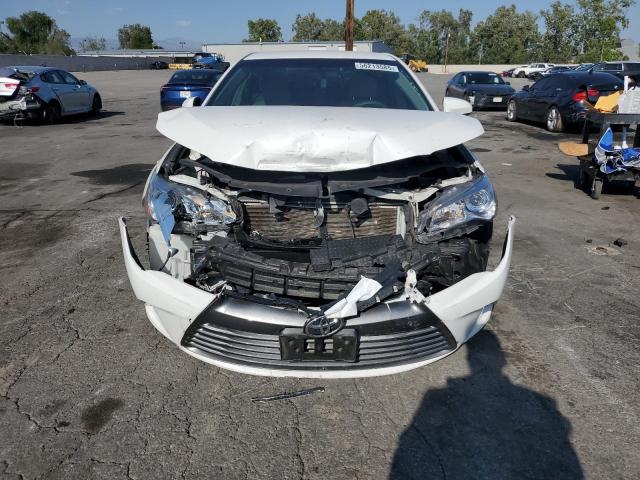  TOYOTA CAMRY 2017 White