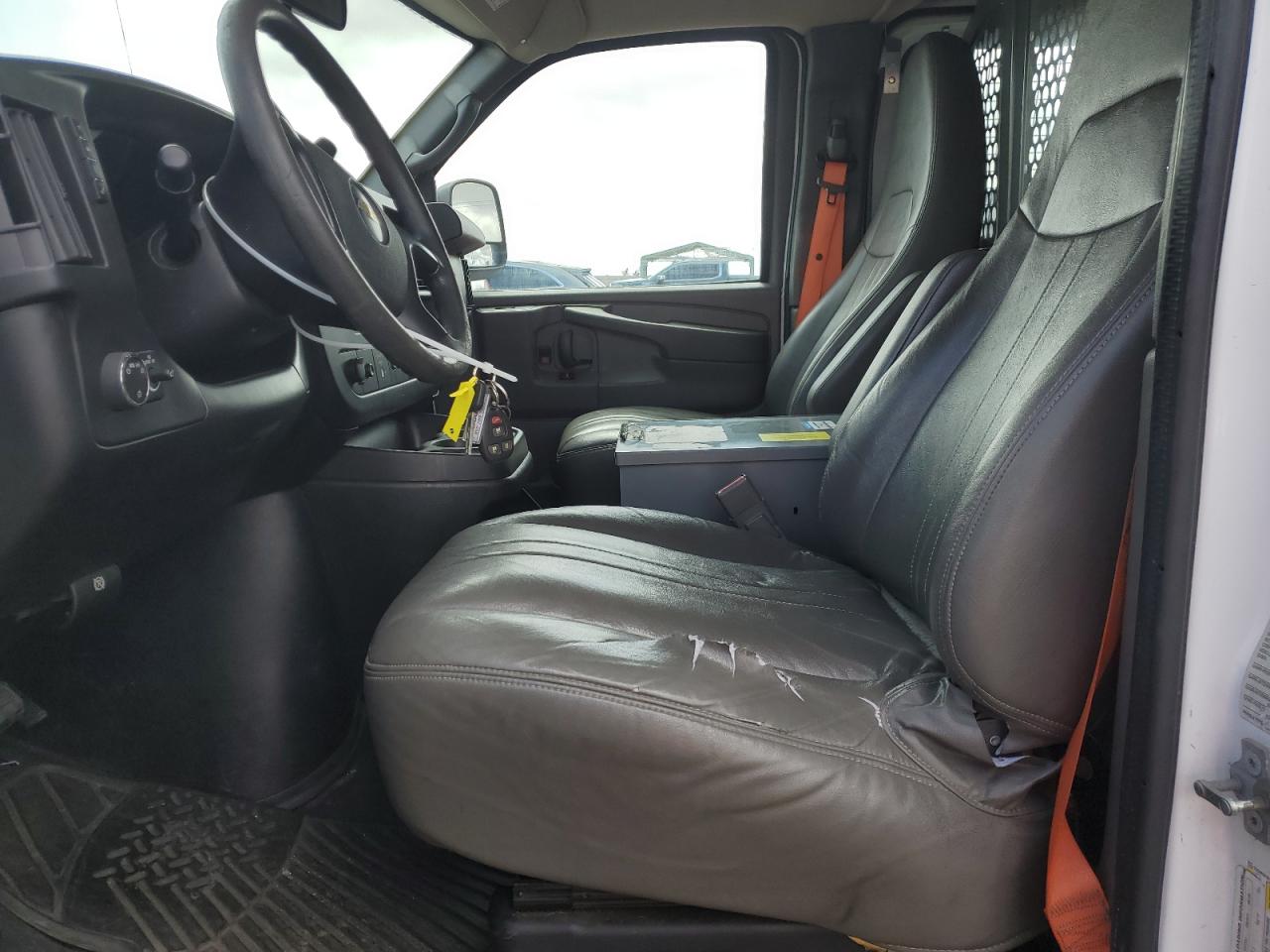 2015 Chevrolet Express G2500 VIN: 1GCWGFCF3F1192784 Lot: 56364475