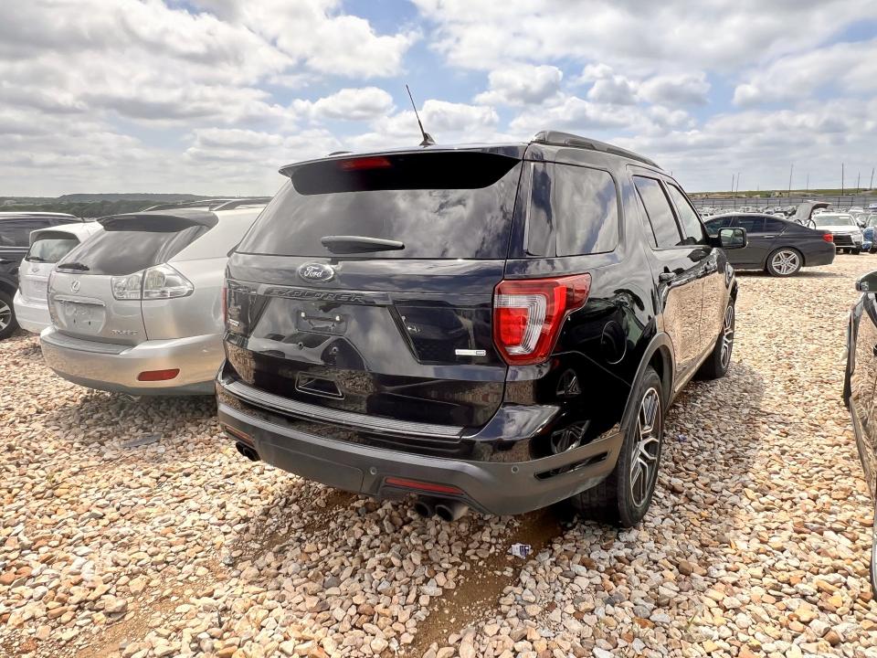  FORD EXPLORER 2018 Black