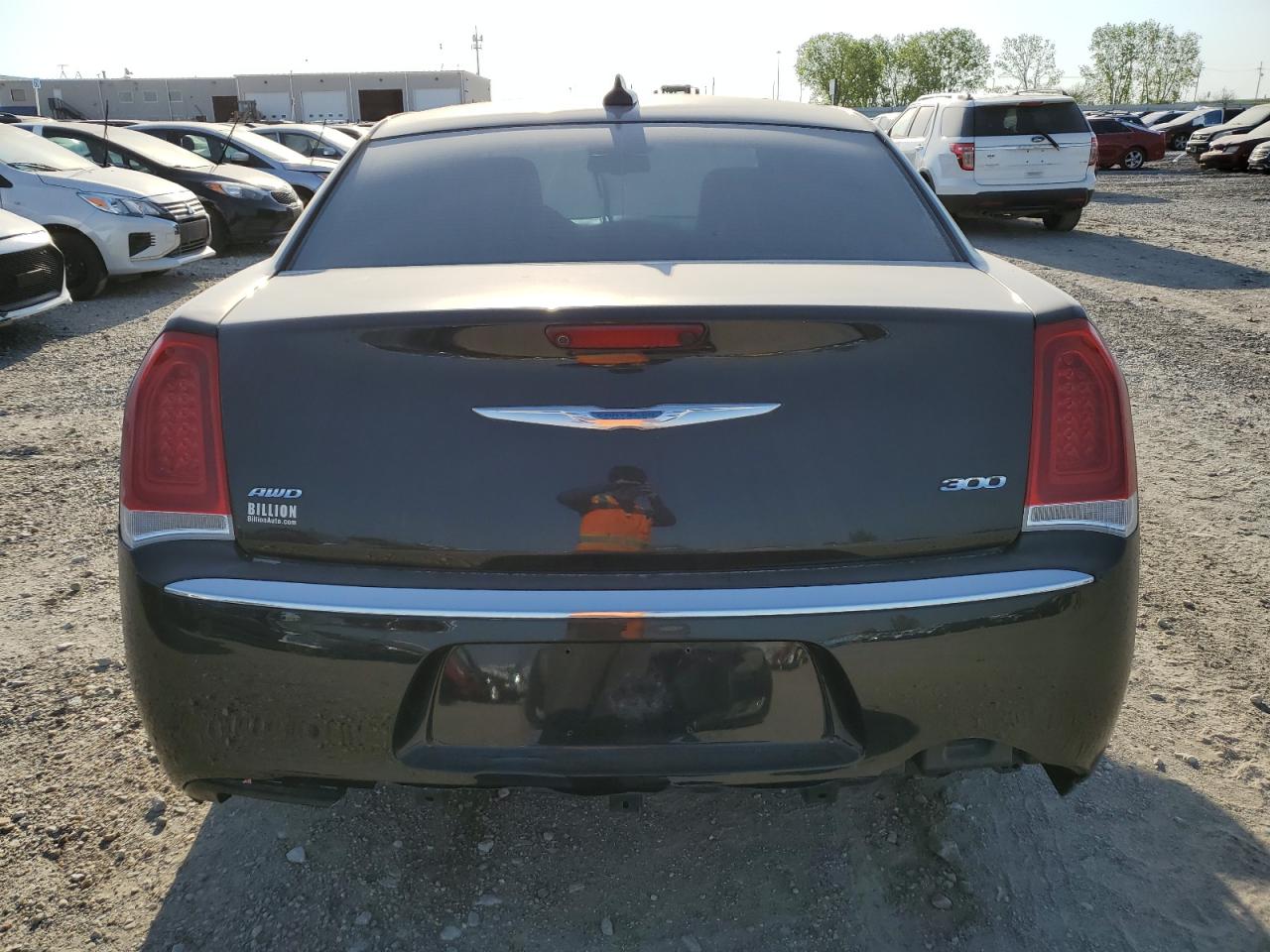 2017 Chrysler 300 Limited VIN: 2C3CCARG8HH538886 Lot: 51385135