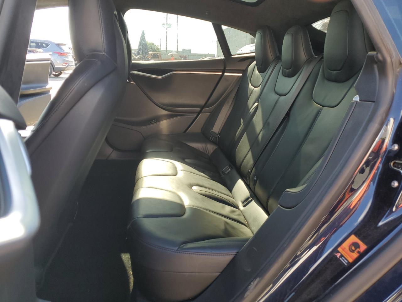 2015 Tesla Model S 85D VIN: 5YJSA1H20FF084302 Lot: 56027045