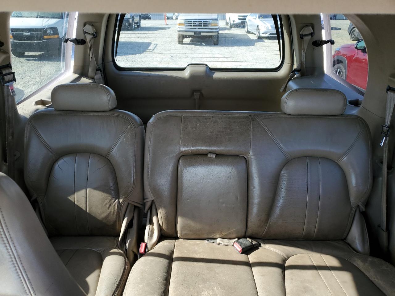 2001 Ford Expedition Eddie Bauer VIN: 1FMFU18L31LA05157 Lot: 58093335