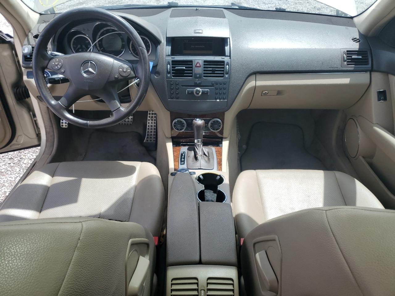 2010 Mercedes-Benz C 300 VIN: WDDGF5EB8AR097035 Lot: 56971685