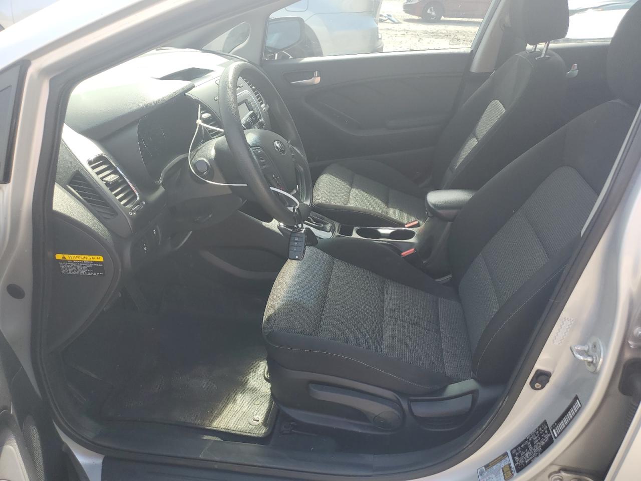 2017 Kia Forte Lx VIN: 3KPFK4A70HE017374 Lot: 56898965
