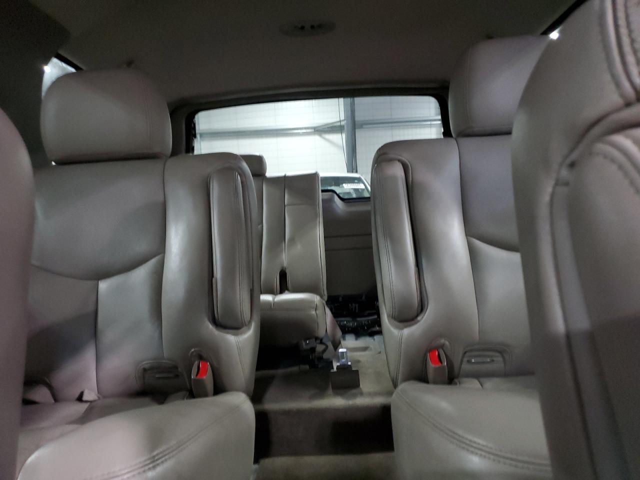 2005 Chevrolet Tahoe K1500 VIN: 1GNEK13T35J103787 Lot: 55668055