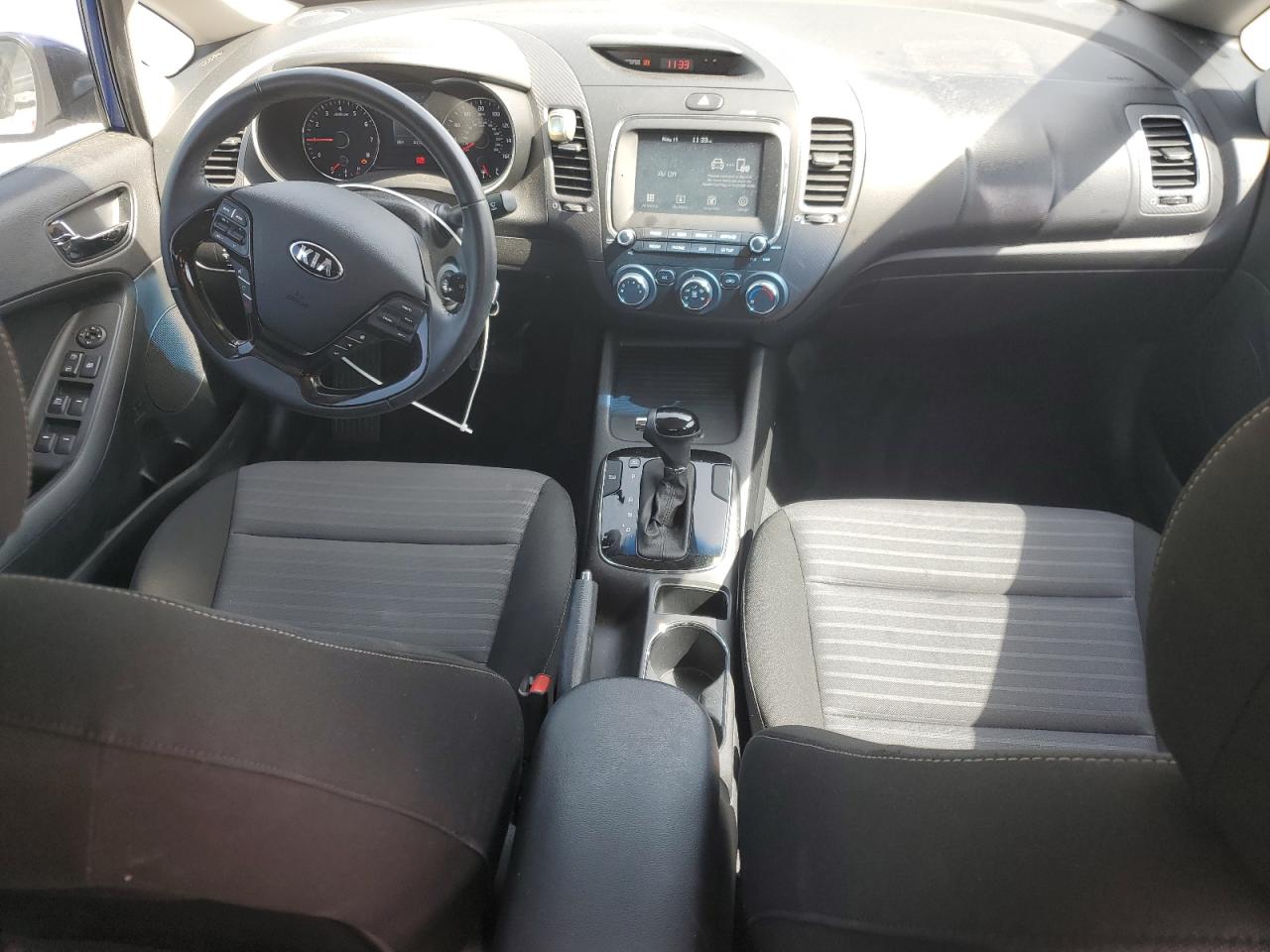 2017 Kia Forte Lx VIN: 3KPFL4A70HE055832 Lot: 56901065