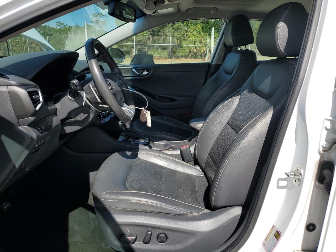2018 Hyundai Ioniq Limited VIN: KMHC85LC9JU064956 Lot: 56101175