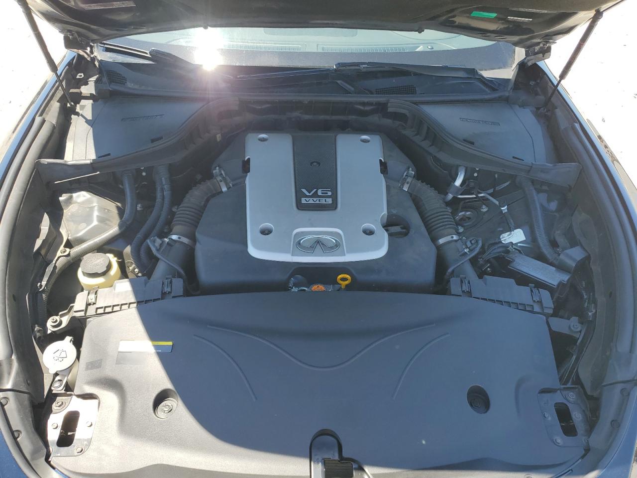 2015 Infiniti Q70 3.7 VIN: JN1BY1APXFM542584 Lot: 55623105