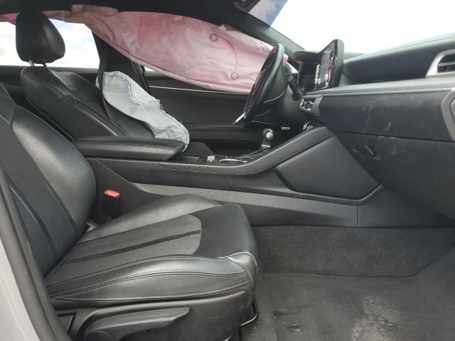  KIA K5 2021 Szary