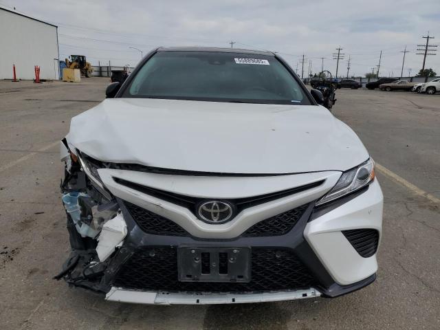  TOYOTA CAMRY 2018 White