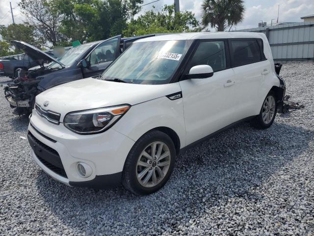  KIA SOUL 2018 Белы