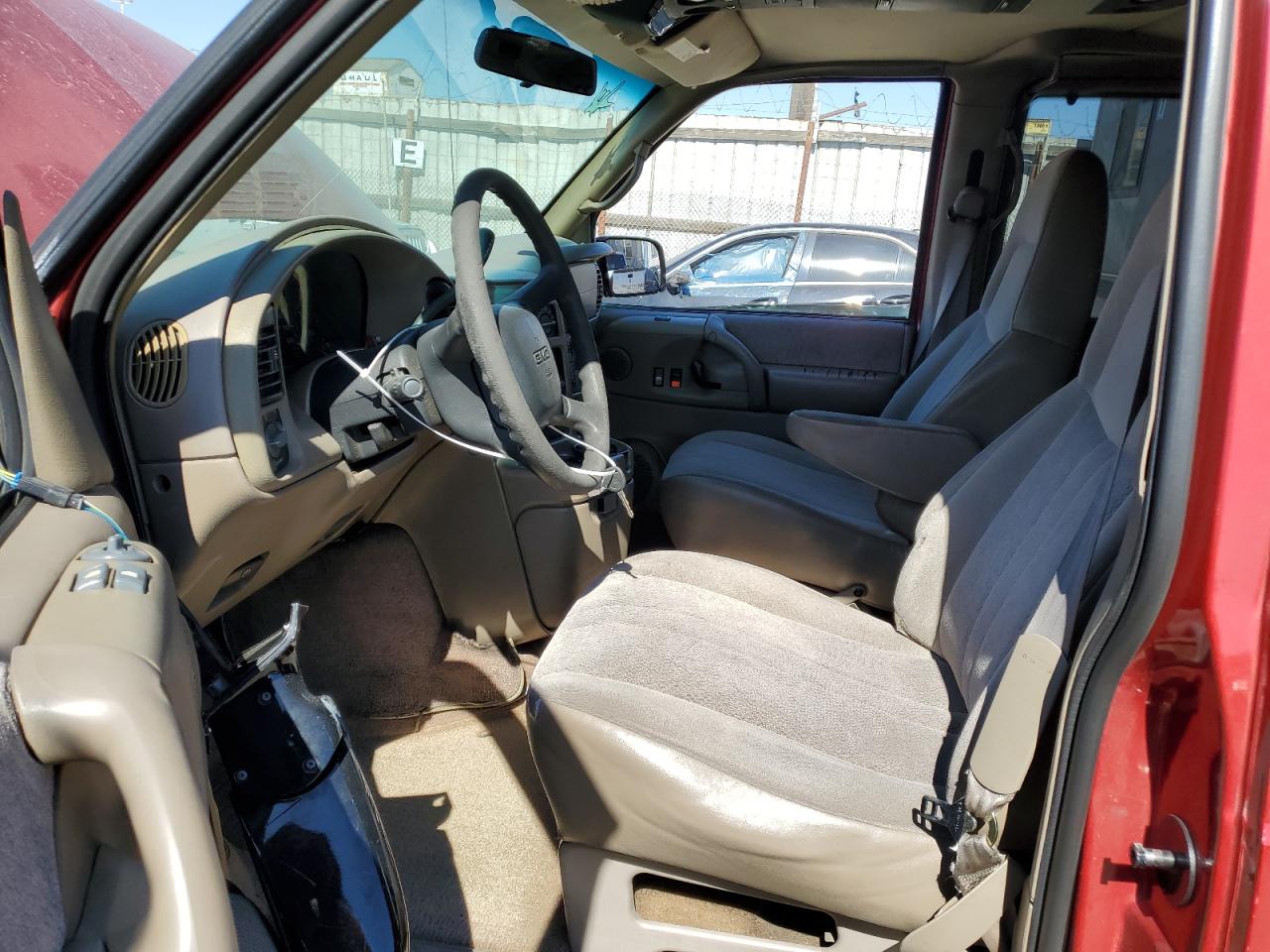 2002 GMC Safari Xt VIN: 1GKDM19X82B504075 Lot: 56371455
