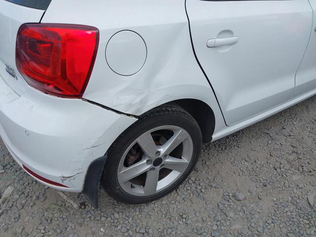 2014 VOLKSWAGEN POLO SEL T