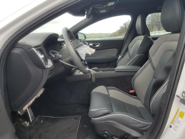  VOLVO S60 2021 Белый