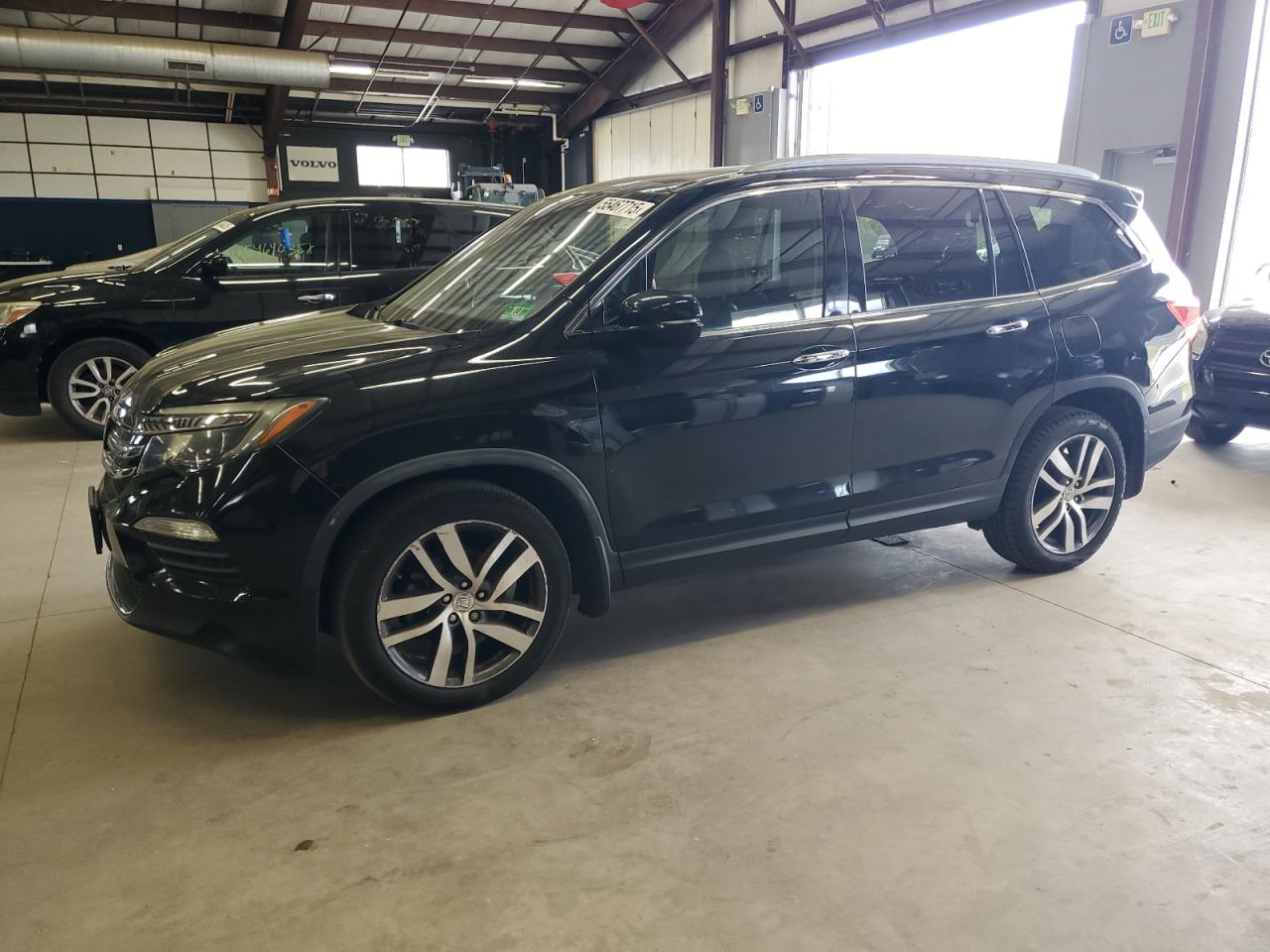 2016 Honda Pilot Touring იყიდება East Granby-ში, CT - Minor Dent/Scratches