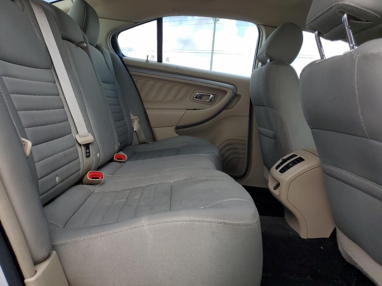 2015 Ford Taurus Se VIN: 1FAHP2D89FG115096 Lot: 56365465