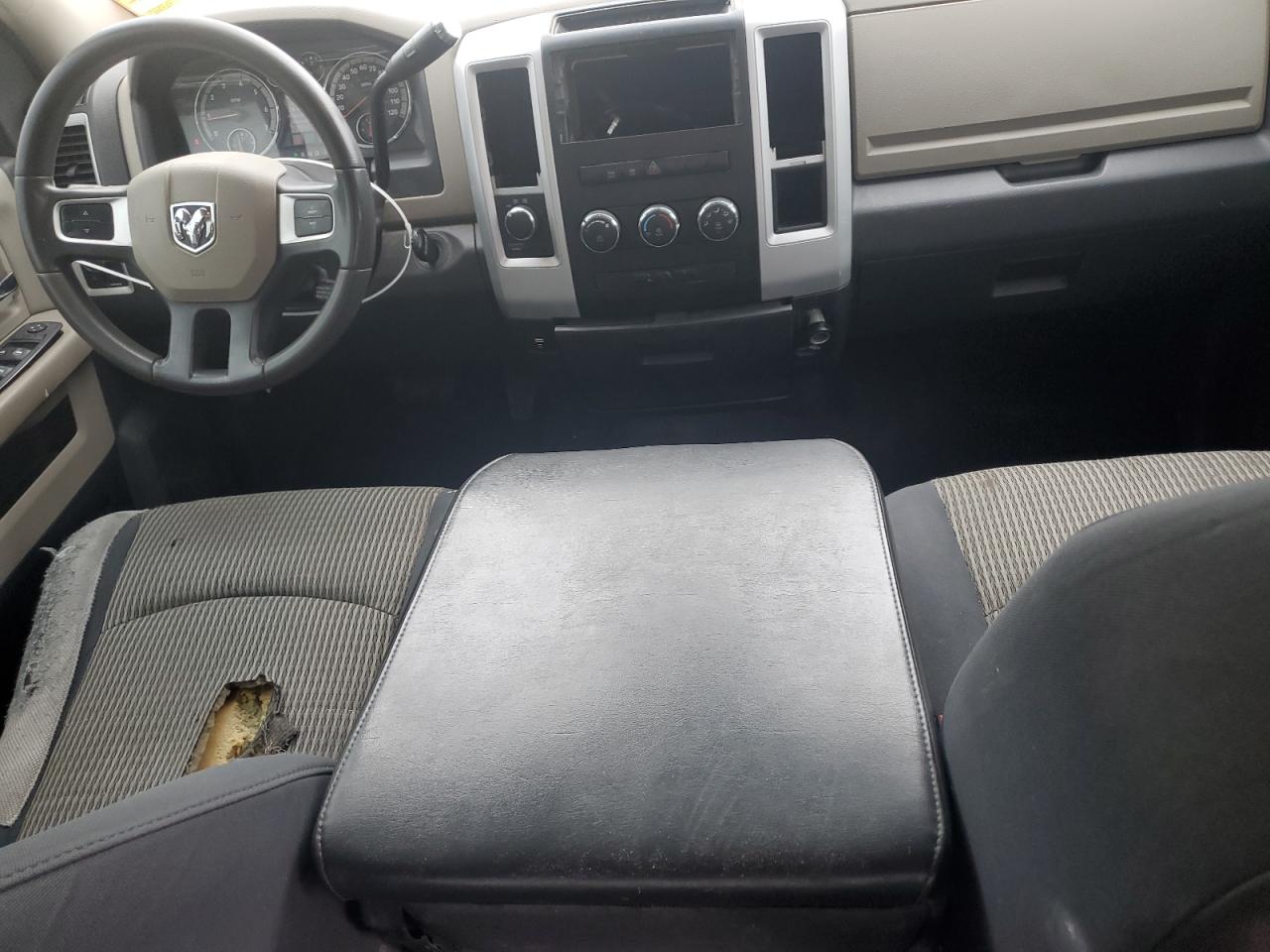 2009 Dodge Ram 1500 VIN: 1D3HV13T59S771692 Lot: 57025235