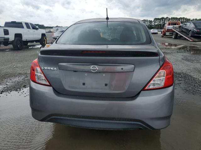  NISSAN VERSA 2019 Серый