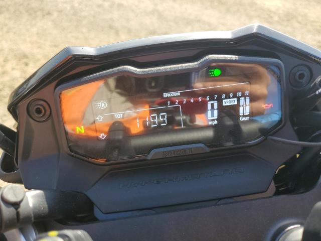 2025 DUCATI HYPERMOTARD   