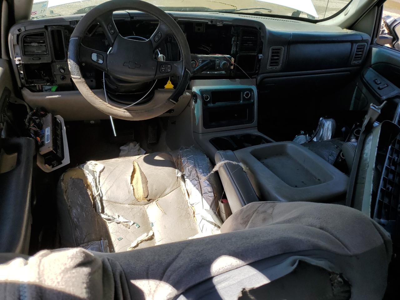 2003 Chevrolet Suburban C1500 VIN: 3GNEC16Z03G101118 Lot: 56486765