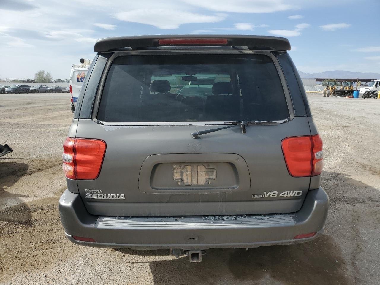 2004 Toyota Sequoia Limited VIN: 5TDBT48A14S217967 Lot: 56212865